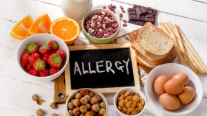 Read more about the article 3 Allergie-Fallen, die über 90% aller Allergiker von einem glücklichen und beschwingtem Leben abhalten.